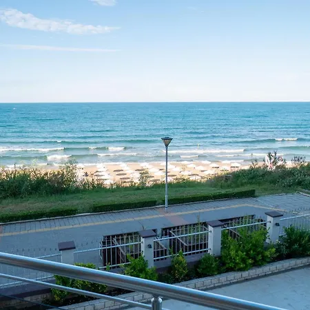 Sea View *